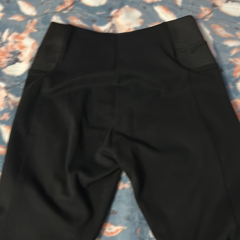 High Rise Leggings - medium size - Picture 5 of 7